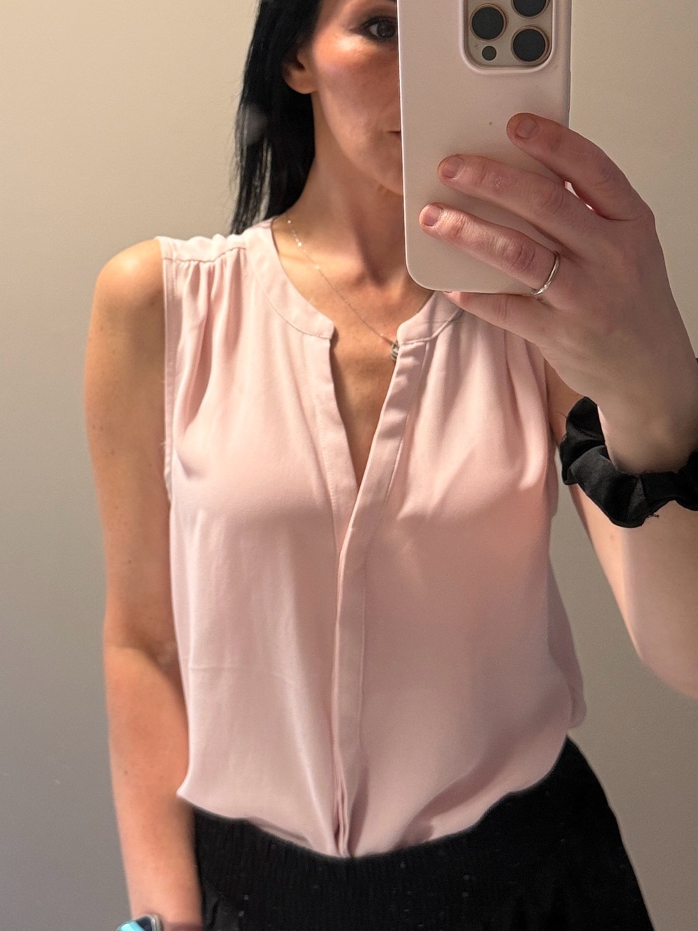 GRACE (the perfect fit) sleeveless blouse in pink.